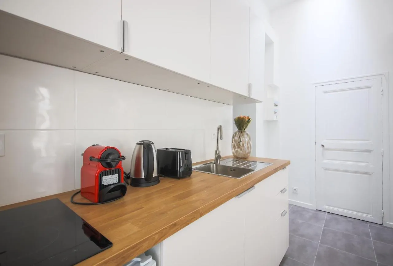 5#Studio 2Pers#Paris 15#Commerce#Ac 0*, Paris